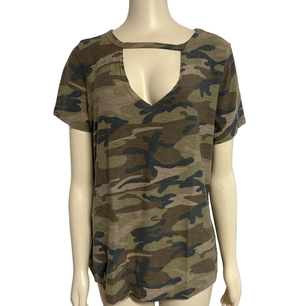 Wasabi + Mint camo camouflage army Green top‎ Womens  large.